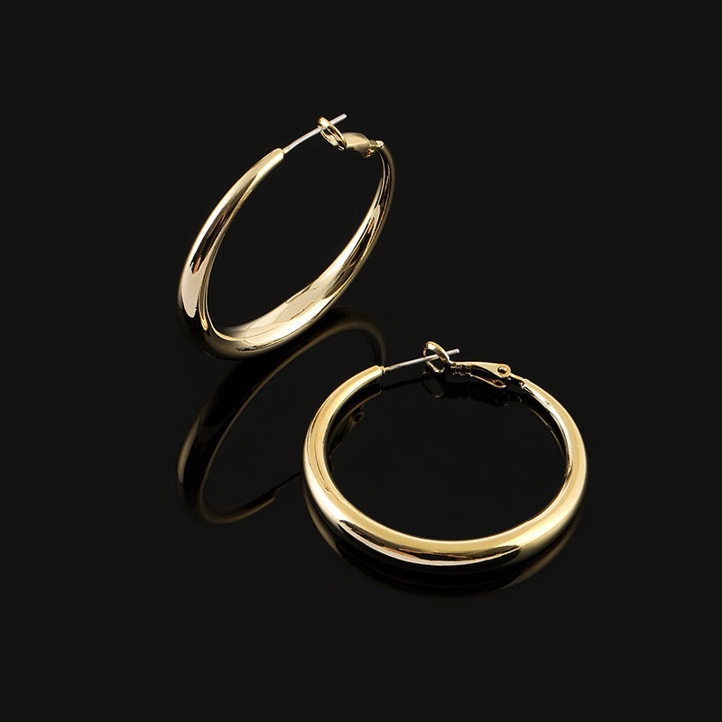 Classic Large Metal Hoop Earrings – Geometric Design with Real Gold and No-Piercing Ear Clip for Women